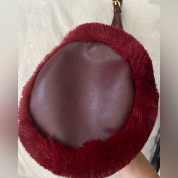 Faux Fur Crossbody  Bag  Red - Picture 7 of 17